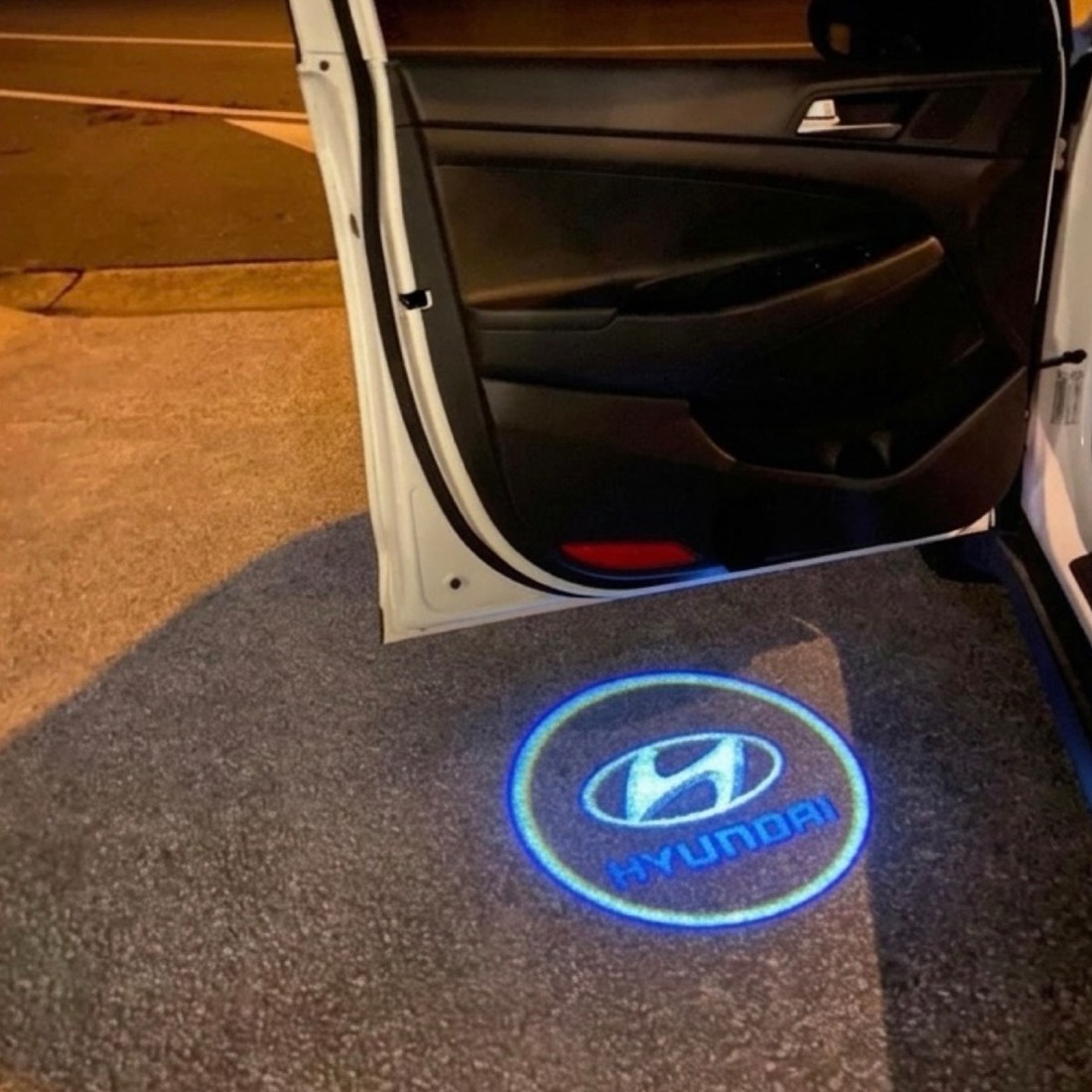 Hyundai Door Logo Lights