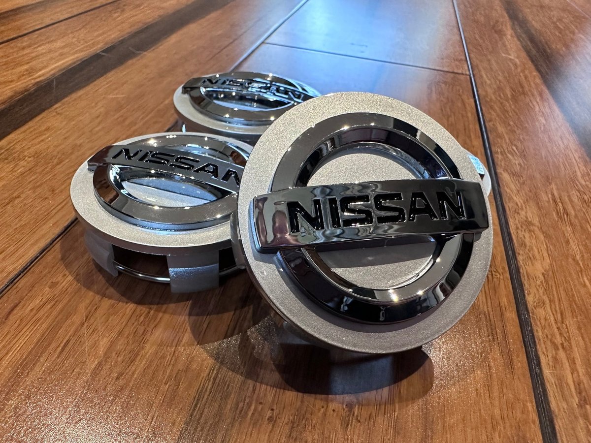 Nissan Wheel Center Caps