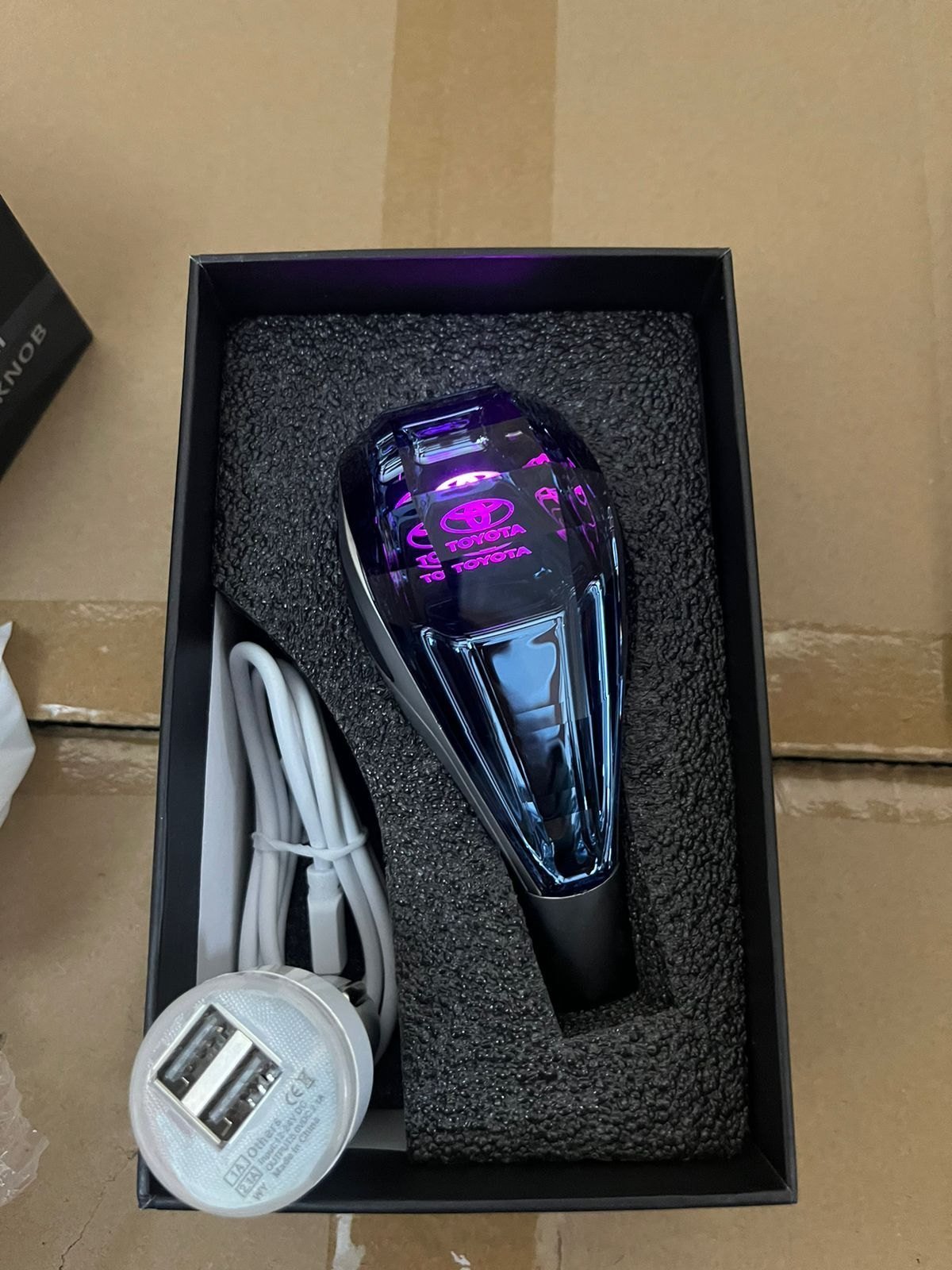 Toyota gear knob